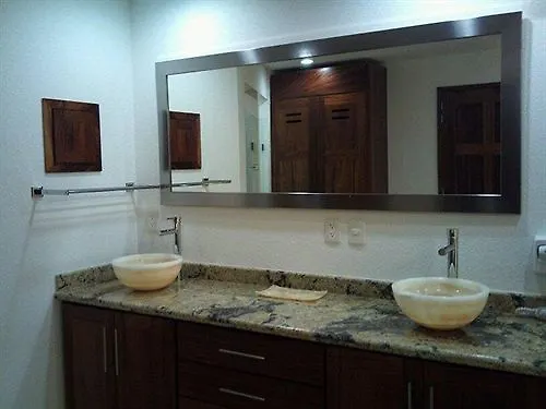 Hotel Mondavi Puerto Vallarta México